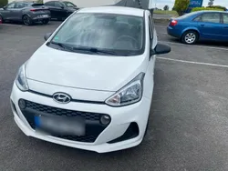Weiß Gebraucht 2017 Hyundai i10 Kleinwagen | 7.790 € (Fairer Preis)