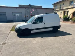 Weiß Gebraucht 2003 Citroën Berlingo Van / Kleinbus | 1.999 €