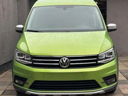 Grün Gebraucht 2017 VW Caddy Van / Kleinbus | 21.900 € (Fairer Preis)