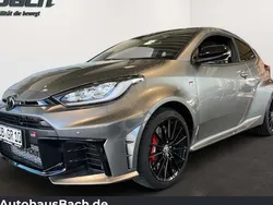 Silbern Gebraucht 2024 Toyota Yaris Limousine | 49.950 €