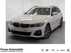 Weiß Gebraucht 2022 BMW 330e M Sport Kombi | 33.140 € (Fairer Preis)