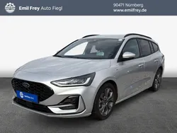 Moondust silber metallic Gebraucht 2023 Ford Focus ST-Line X Kombi | 20.890 € (Superpreis)