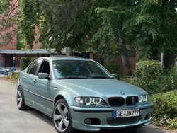 Grün Gebraucht 2002 BMW 325 Limousine | 3.000 € (Fairer Preis)