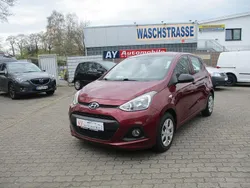 Rot Gebraucht 2014 Hyundai i10 Classic Kleinwagen | 5.490 € (Teuer)