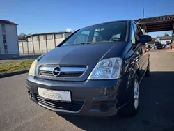 Grau Gebraucht 2009 Opel Meriva Edition Van / Kleinbus | 3.650 € (Teuer)