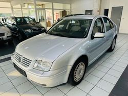 Silber Gebraucht 2000 VW Bora Comfortline Limousine | 2.999 € (Etwas zu teuer)