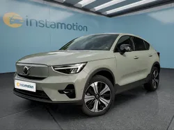 Grün Gebraucht 2022 Volvo C40 SUV | 34.649 € (Etwas zu teuer)