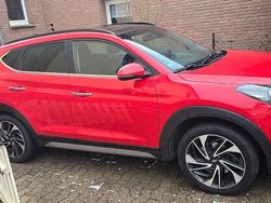 Rot Gebraucht 2019 Hyundai Tucson Premium SUV | 18.400 € (Fairer Preis)