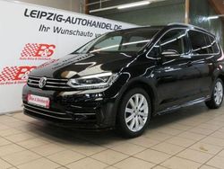 Schwarz Gebraucht 2017 VW Touran Highline Van / Kleinbus | 20.974 € (Etwas zu teuer)