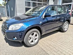 Blau Gebraucht 2006 Toyota RAV4 Executive SUV | 8.950 € (Fairer Preis)