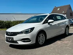 Weiß Gebraucht 2020 Opel Astra Edition Kombi | 8.790 € (Guter Preis)