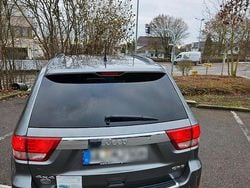 Grau Gebraucht 2012 Jeep Grand Cherokee Overland SUV | 10.650 € (Guter Preis)