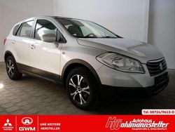 Silber Gebraucht 2015 Suzuki SX4 S-Cross SUV | 9.490 € (Fairer Preis)