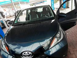 Blau Gebraucht 2016 Toyota Aygo Kleinwagen | 7.550 € (Fairer Preis)