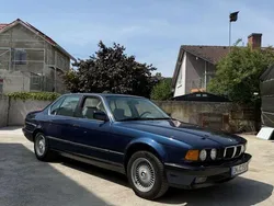 Blau Gebraucht 1989 BMW 750 Sport Line Limousine | 18.999 €