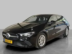 Schwarz Gebraucht 2021 Mercedes CLA180 Shooting Brake Business Kombi | 17.612 € (Guter Preis)