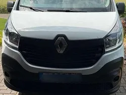 Weiß Gebraucht 2017 Renault Traffic Van / Kleinbus | 13.000 €