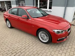 Rot Gebraucht 2016 BMW 320 Luxury Line Limousine | 16.490 € (Guter Preis)