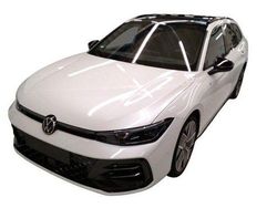 Weiß Gebraucht 2025 VW Passat R-line Kombi | 51.890 € (Teuer)