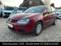 Rot Gebraucht 2004 VW Golf V Trendline Kleinwagen | 2.400 € (Fairer Preis)