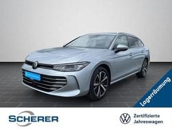 Oyster silver metallic Gebraucht 2024 VW Passat Business Kombi | 38.998 € (Superpreis)