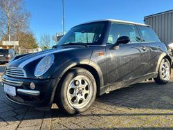 Schwarz Gebraucht 2003 Mini Cooper Kleinwagen | 1.490 €