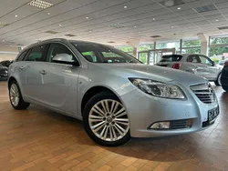 Silber Gebraucht 2013 Opel Insignia Innovation Kombi | 8.990 € (Etwas zu teuer)