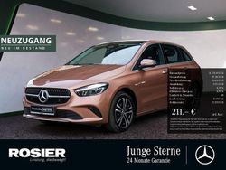 Gold Gebraucht 2023 Mercedes B250e Advanced Plus Van / Kleinbus | 31.579 € (Guter Preis)