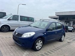 Blau Gebraucht 2009 Dacia Sandero Kleinwagen | 699 € (Guter Preis)
