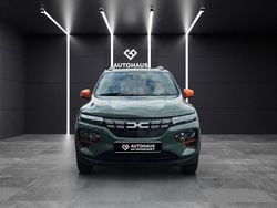 Grau Gebraucht 2023 Dacia Spring Essentiel Kleinwagen | 12.380 € (Fairer Preis)