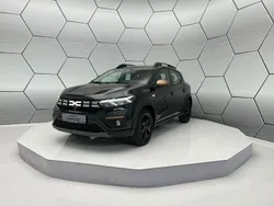 Schwarz Neu 2025 Dacia Sandero Extreme Kleinwagen | 21.990 € (Etwas zu teuer)