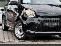 Schwarz Gebraucht 2021 Smart ForTwo Electric Drive Pure Coupé | 9.490 € (Superpreis)