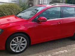 Rot Gebraucht 2015 VW Golf VII Highline Limousine | 14.900 € (Etwas zu teuer)
