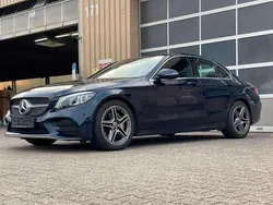 Cavansitblau metalliclack Gebraucht 2018 Mercedes C220 AMG line Limousine | 29.100 € (Etwas zu teuer)