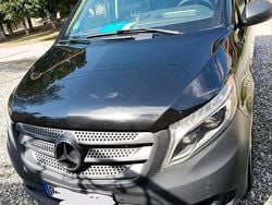 Schwarz Gebraucht 2018 Mercedes Vito Van | 20.000 €