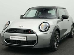 Grau Gebraucht 2024 Mini Cooper S Classic Kleinwagen | 25.065 € (Guter Preis)