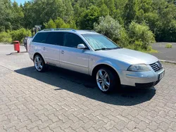 Silber Gebraucht 2000 VW Passat Kombi | 2.800 € (Etwas zu teuer)