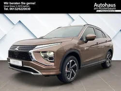 Brown metallic Gebraucht 2024 Mitsubishi Eclipse Cross Select SUV | 30.880 € (Etwas zu teuer)
