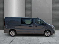 Schiefergrau Neu 2025 Renault Trafic Van | 39.690 € (Guter Preis)