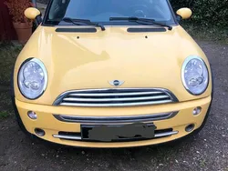 Gelb Gebraucht 2006 Mini ONE Kleinwagen | 3.299 € (Guter Preis)