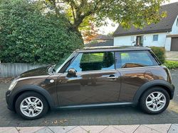Braun Gebraucht 2012 Mini ONE Kleinwagen | 5.200 € (Fairer Preis)