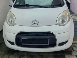 Weiß Gebraucht 2010 Citroën C1 Style Kleinwagen | 2.850 € (Fairer Preis)