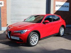 Rot Gebraucht 2018 Alfa Romeo Stelvio Super SUV | 18.699 € (Superpreis)