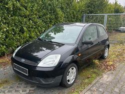 Schwarz Gebraucht 2003 Ford Fiesta Kleinwagen | 1.600 € (Fairer Preis)