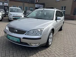 Silber Gebraucht 2003 Ford Mondeo Ghia Kombi | 3.990 € (Teuer)