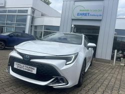 Weiß Neu 2024 Toyota Corolla Style Limousine | 29.990 € (Fairer Preis)