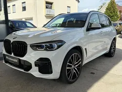 Weiß Gebraucht 2022 BMW X5 M Sport SUV | 62.900 € (Fairer Preis)
