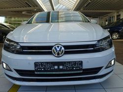 Weiß Gebraucht 2018 VW Polo Highline Kleinwagen | 11.590 € (Fairer Preis)