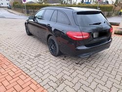 Schwarz Gebraucht 2017 Mercedes 220 Kombi | 12.500 € (Guter Preis)