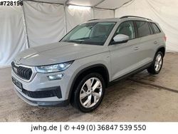 Grau Gebraucht 2022 Skoda Kodiaq Clever SUV | 26.990 € (Guter Preis)